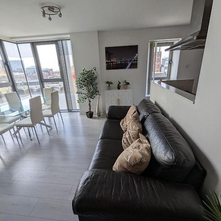 Glasgow City Centre Waterfront Apartment Exterior photo