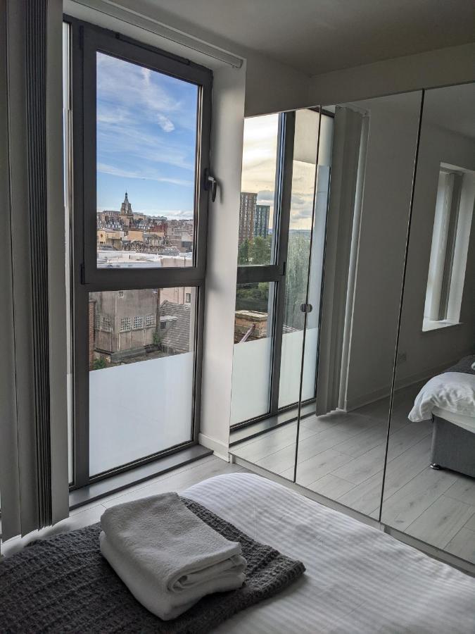Glasgow City Centre Waterfront Apartment Exterior photo