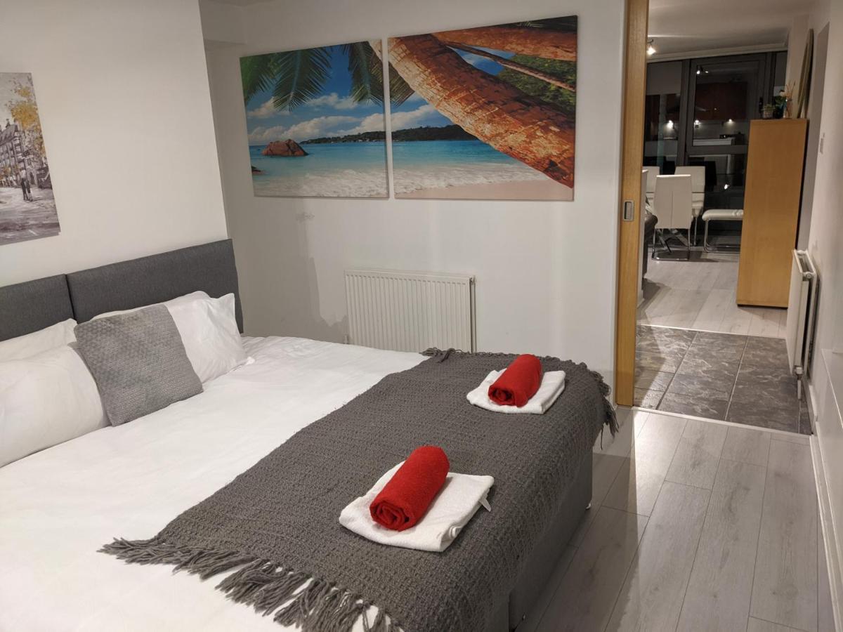 Glasgow City Centre Waterfront Apartment Exterior photo